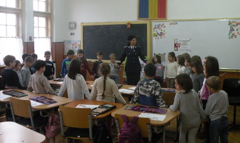 Campania împotriva violenței a trecut și prin Tîrnăveni