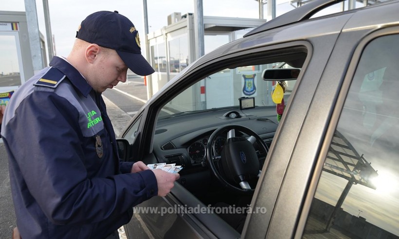 Peste 4.200 de poliţişti de frontieră, la vămi de sărbători