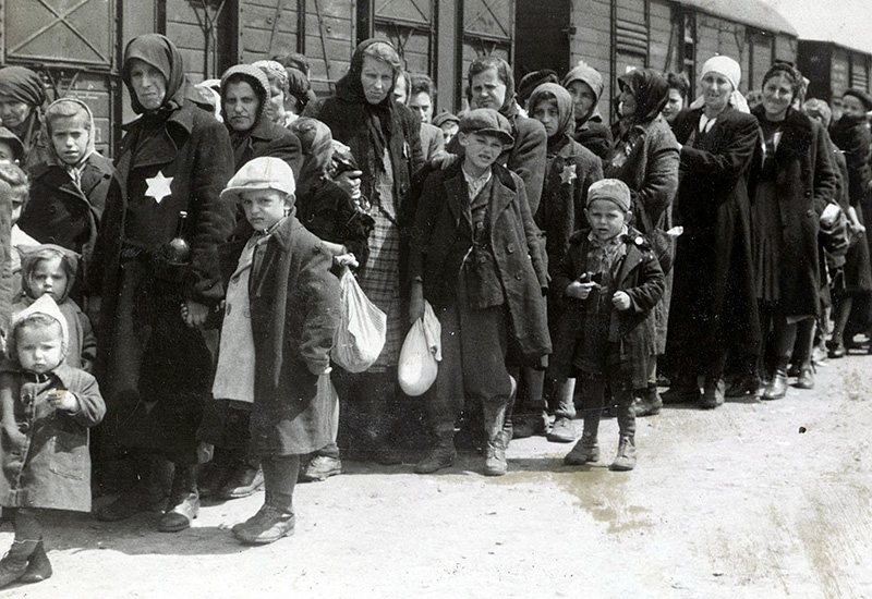 Astăzi este Ziua Internaţională de Comemorare a Victimelor Holocaustului Astăzi este Ziua Internaţională de Comemorare a Victimelor Holocaustului