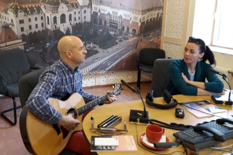 Volumul “Tu ce ai făcut astăzi?” se lansează la Biblioteca Judeţeană Mureş