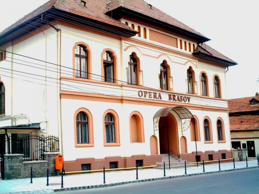Opera Brașov vă invită la Muzeul „Casa mureșenilor” Opera Brașov vă invită la Muzeul „Casa mureșenilor”
