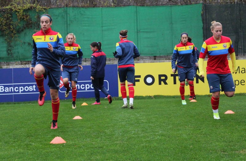 Fotbalistele tricolore, stagiu de pregătire în Turcia