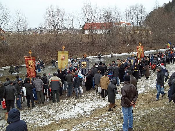 Râul Buzău va fi sfinţit de Bobotează, la Întorsura Buzăului