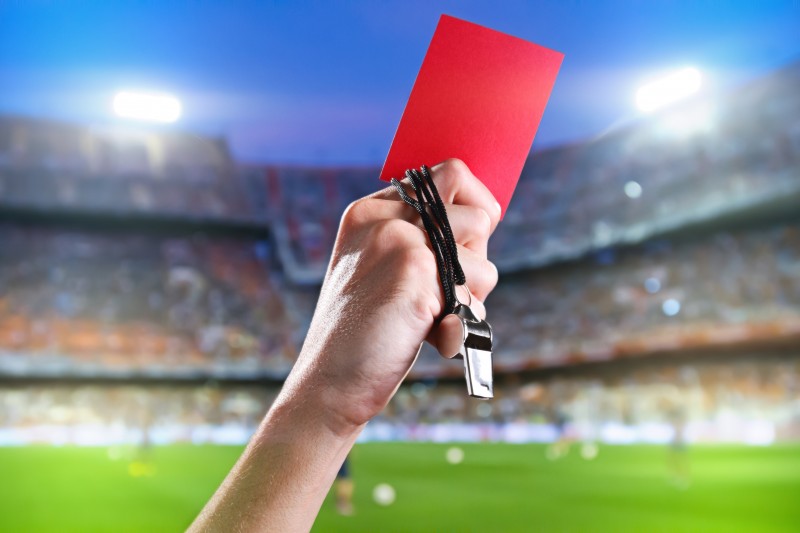 Arbitru ucis pentru că a acordat un cartonaş roşu