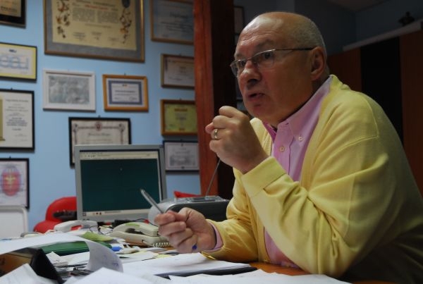 Curtea de Apel Bucureşti judecă azi contestaţia DIICOT împotriva deciziei de lăsare în libertate a medicului Mihai Lucan Curtea de Apel Bucureşti judecă azi contestaţia DIICOT împotriva deciziei de lăsare în libertate a medicului Mihai Lucan
