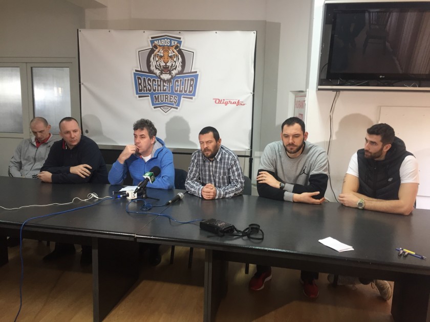 BC Mureș acuză Azomureș că nu-și respectă contractul de sponsorizare