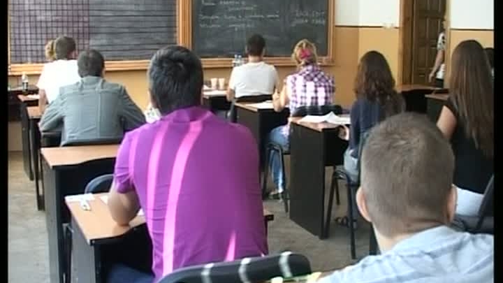 Peste 3800 de elevi, înscriși la competențele lingvistice de Bacalaureat, în județul Mureș