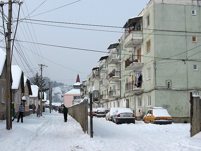 Reprezentanţii Avocatului Poporului salută demolarea „zidului berlinez” din Sfântu Gheorghe