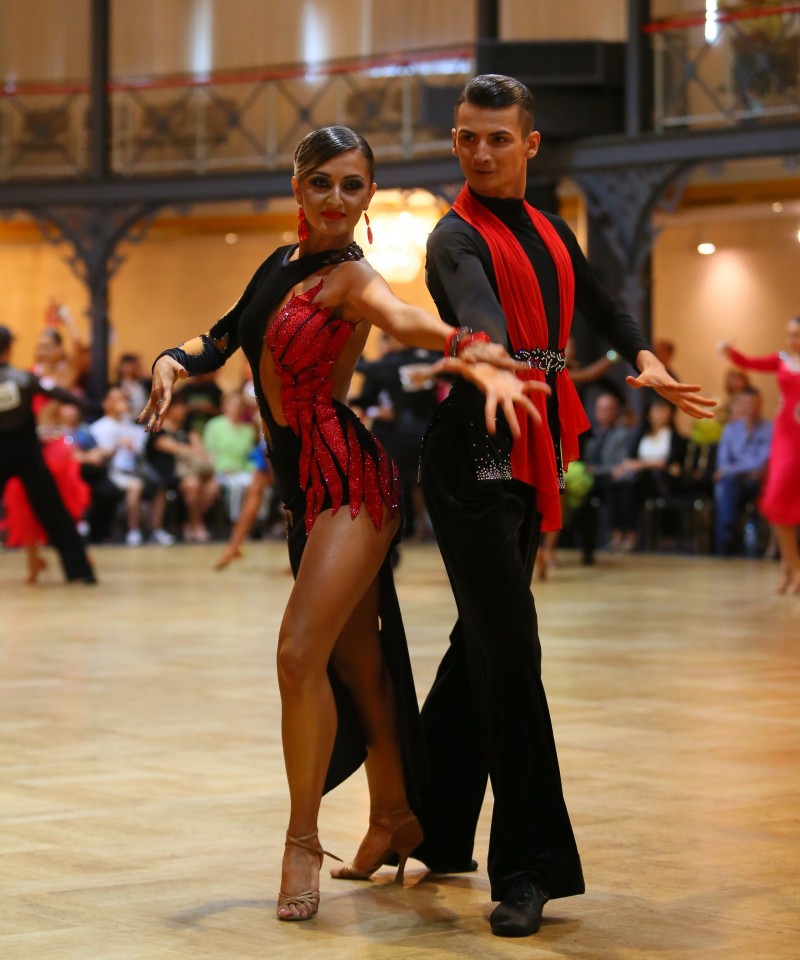 Tîrgu-Mureşul dansează