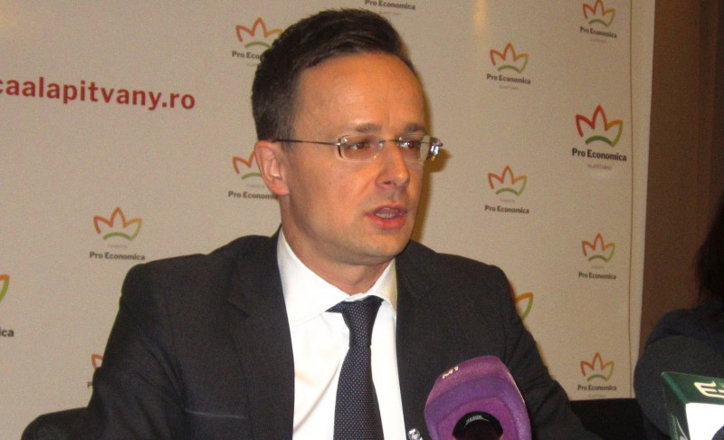 Szijjártó Péter: Relațiile româno-ungare pot fi îmbunătățite prin reluarea şedinţelor comune de guvern