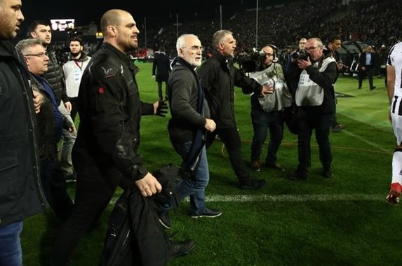 Campionatul Greciei suspendat pe termen nelimitat