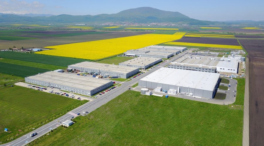 Un producător internaţional de căşti, microfoane şi sisteme de transmisie wireless va deschide cea de-a patra sa fabrică la nivel global la Brașov