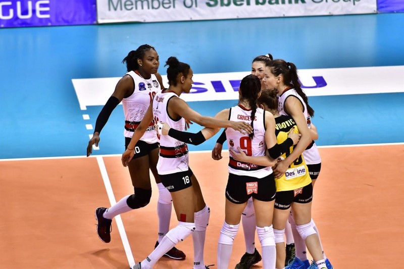 Volei feminin, play-off