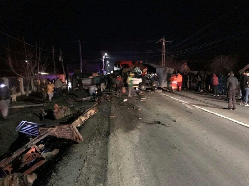 Trafic blocat pe E-60, între Iernut și Tg.Mureș Trafic blocat pe E-60, între Iernut și Tg.Mureș