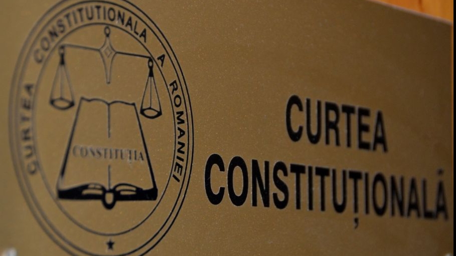 Curtea Constituţională a amânat pentru 19 aprilie sesizarea preşedintelui Klaus Iohannis