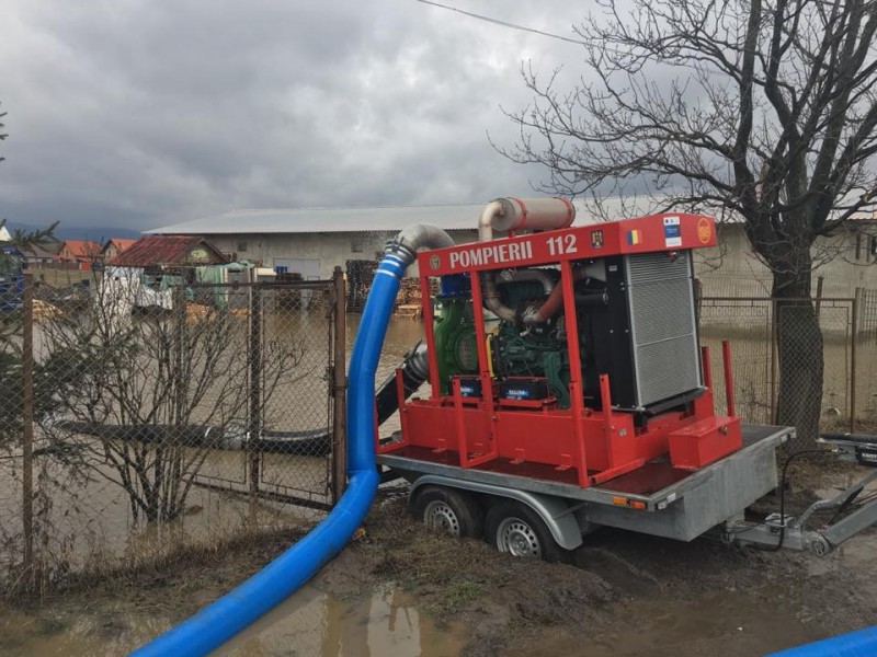 Inundațiile din ultimele zile au afectat 38 de localitãți din 14 județe ale țãrii