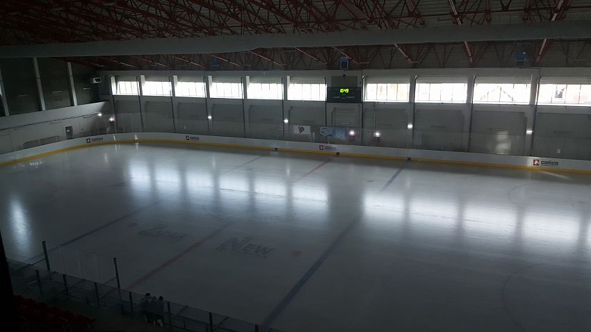 Patinoarul acoperit din Târgu Secuiesc a fost inaugurat oficial