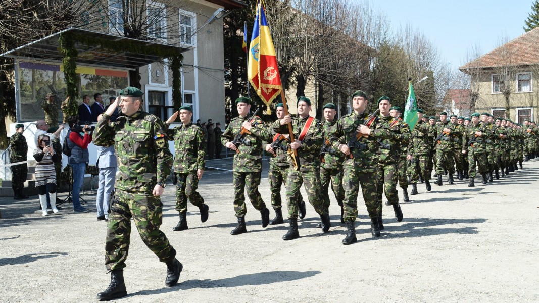 Expoziție de armament și echipamente militare la Brașov