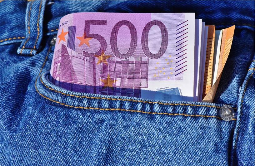 Bani europeni pentru ajutorarea populației și a companiilor