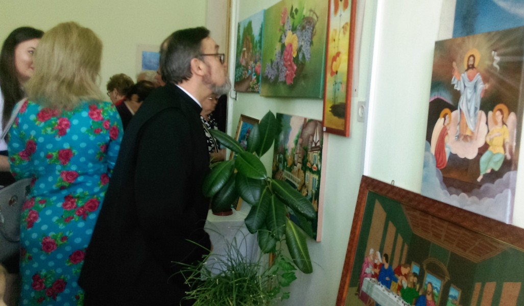 Expoziție de icoane și costume populare, la Tîrgu Mureș