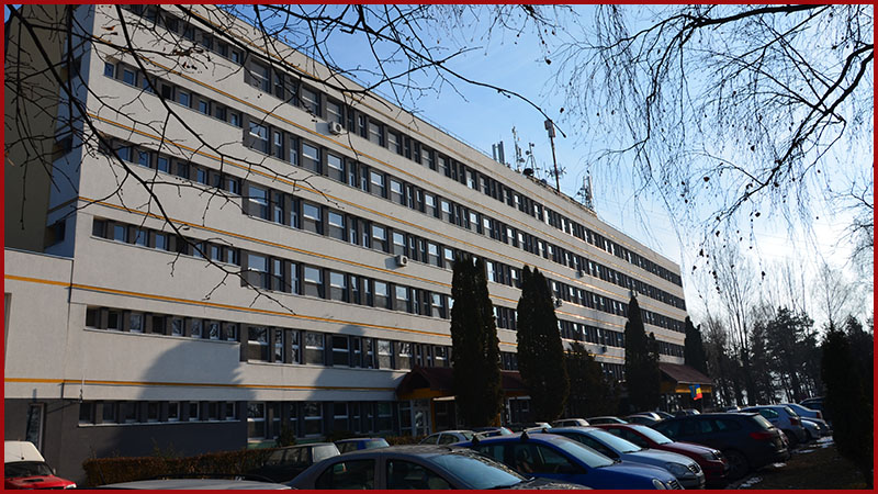 11 bărbaţi reţinuţi după un scandal care a avut loc la Spitalul Judeţean din Miercurea Ciuc 11 bărbaţi reţinuţi după un scandal care a avut loc la Spitalul Judeţean din Miercurea Ciuc