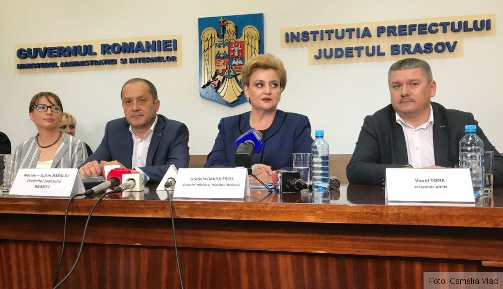 Depozitele de deșeuri din județul Brașov vor fi închise cu sprijinul Ministerului Mediului