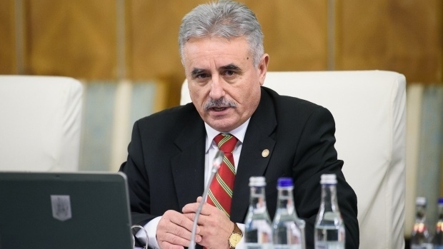 Viorel Ştefan este ministrul interimar al Cercetării şi Inovării