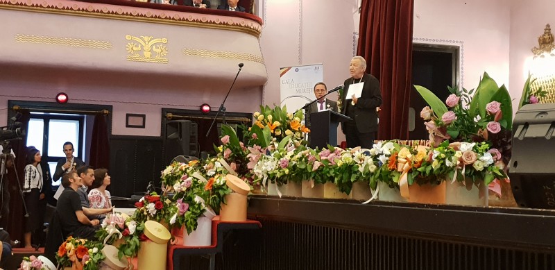 Profesorii mureșeni au fost premiați la Gala Educației