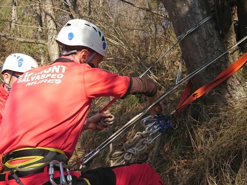 2 intervenții și 8 turiști ajunși la punctele de salvare SALVAMONT Mureș
