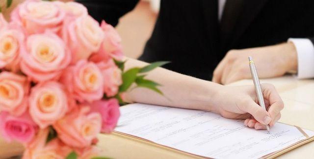 Transcrierea actelor de stare civilă emise în străinătate, neglijată de mureșeni Transcrierea actelor de stare civilă emise în străinătate, neglijată de mureșeni