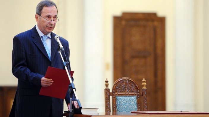 CCR, sesizată de Secţiile Unite ale Înaltei Curţi de Casaţie şi Justiţie