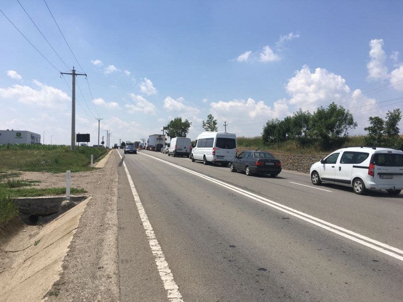 Începând de vineri, circulație pe un singur sens la Sânpaul