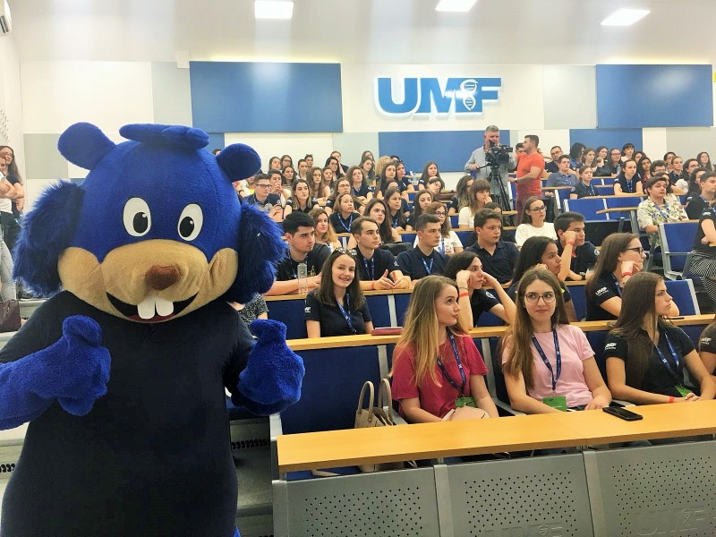 Universitatea de Vară pentru Elevi, la UMF Tg.Mureș Universitatea de Vară pentru Elevi, la UMF Tg.Mureș