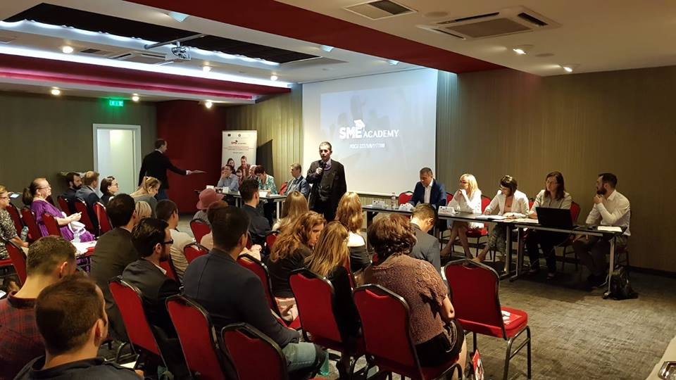 Cursuri gratuite pentru antreprenorii care vor să devină mai competitivi