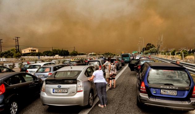 Autorităţile elene fac o estimare a pagubelor cauzate de incendii