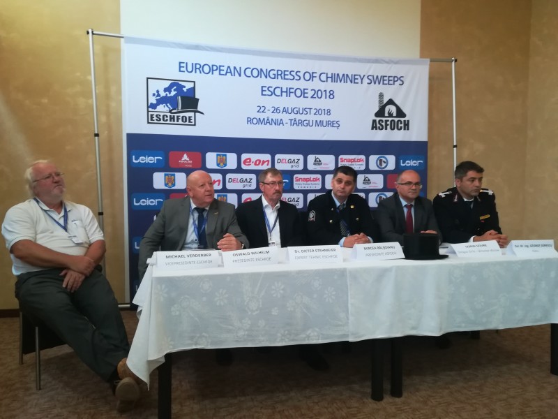 Coșarii români își doresc o legislație proprie în domeniul coșurilor de fum