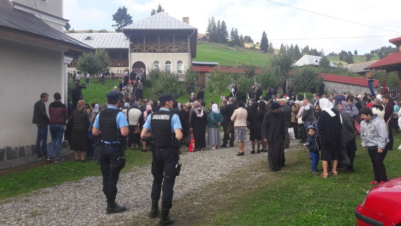 Jandarmii harghiteni, la datorie în minivacanță