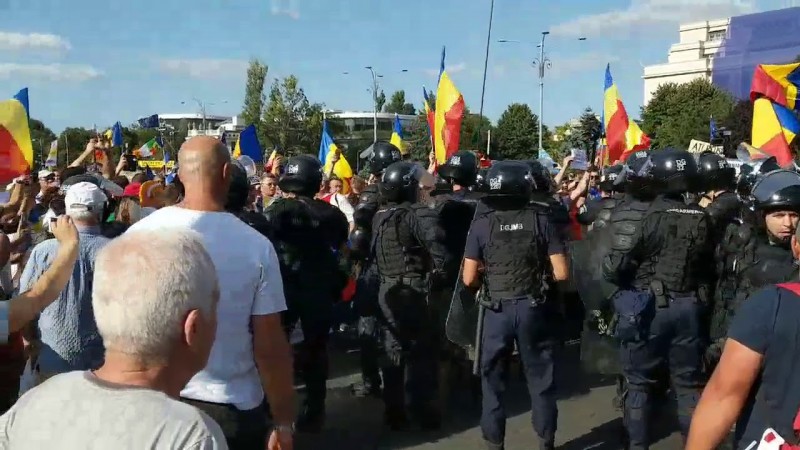 Este ultima zi în care răniţii la protestele de vineri din Piaţa Victoriei mai pot depune plângeri penale