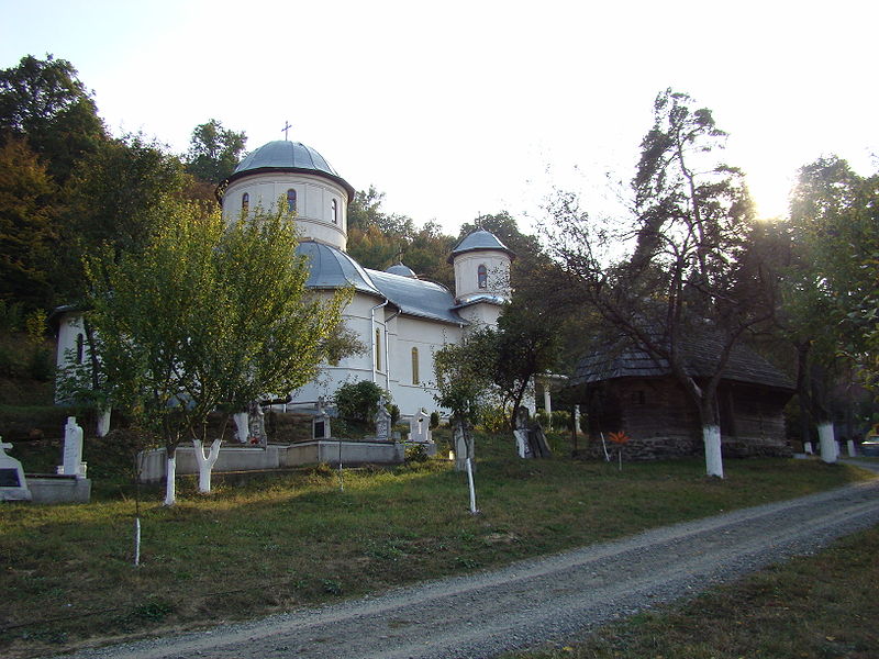 Mii de creștini încep pelerinajul anual de Sfânta Maria Mare