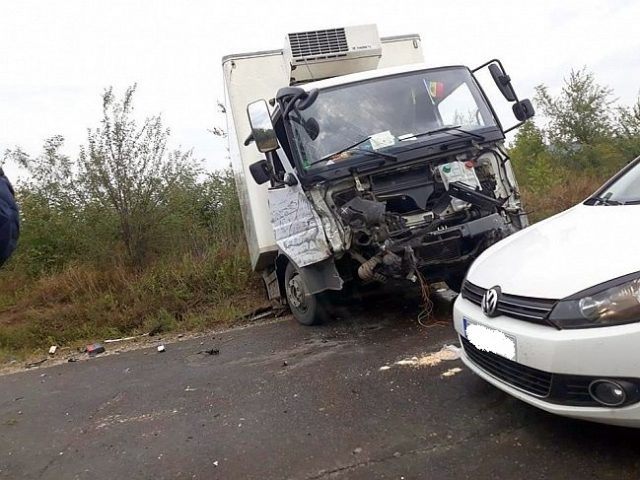 UPDATE: Coloana oficială a preşedintelui Republicii Moldova a fost implicată într-un grav accident de circulaţie
