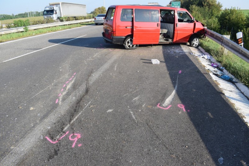 Român rănit grav într-un accident rutier în Slovacia