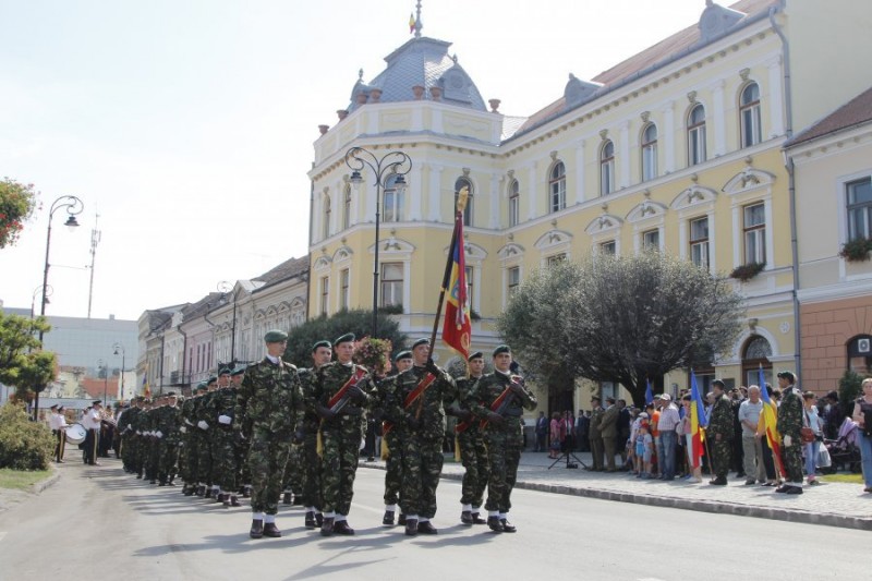 Ceremonii militare și religioase, sâmbătă la Sfântu Gheorghe