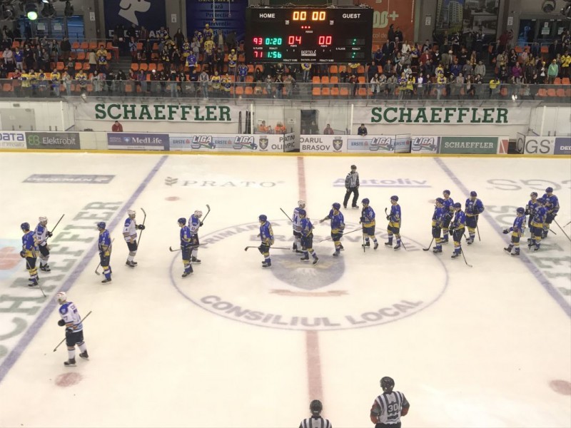 ,,Lupii” Brașovului au învins fără probleme: 4-0 cu Vasas Budapesta