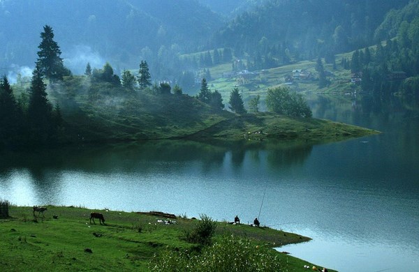 Lacul de acumulare de la Colibiţa, cea mai mare întindere de apă din judeţul Bistriţa Năsăud, va fi golit