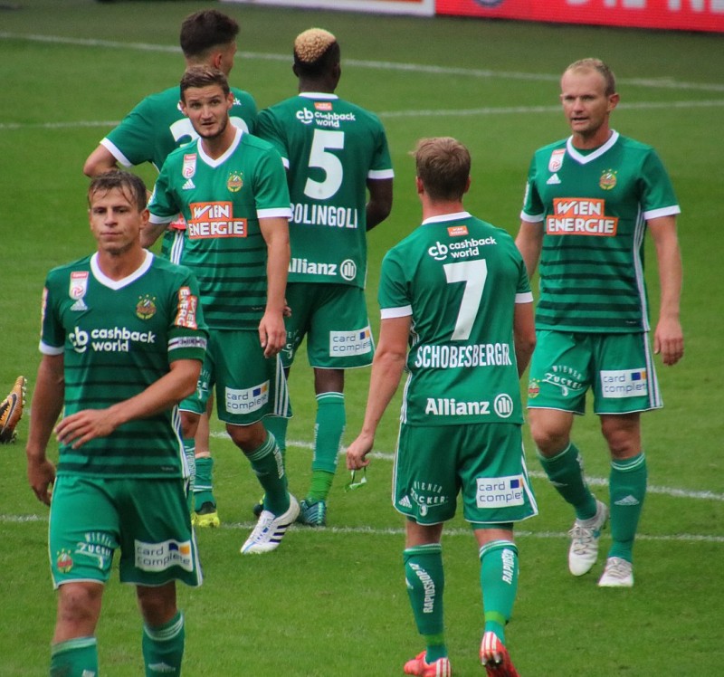 Scoruri de curtea școlii în UEFA Europa League