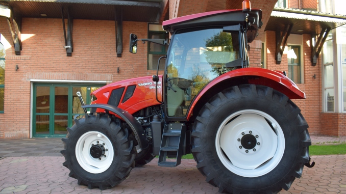 TAGRO – noul tractor multifuncţional, 100% românesc, fabricat la Reghin