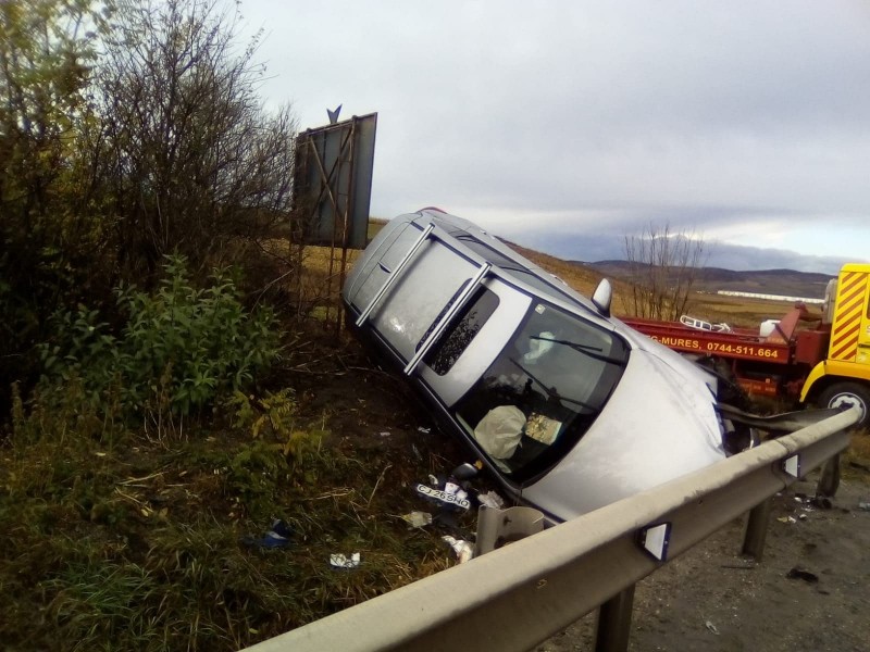 UPDATE: Accident grav, în Acățari – Mureș UPDATE: Accident grav, în Acățari – Mureș