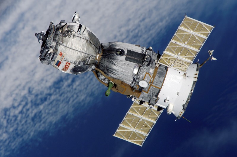 Aterizare de urgenţă a capsulei Soiuz | Echipele de salvare au sosit la locul aterizării forţate a navetei spaţiale Soiuz MS-10