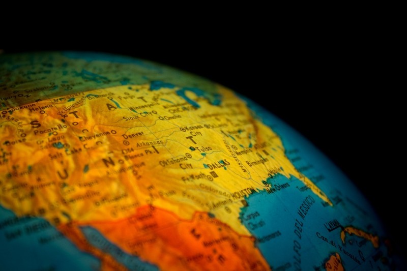 Manualul de geografie de clasa a VI-a va fi distribuit săptămâna viitoare