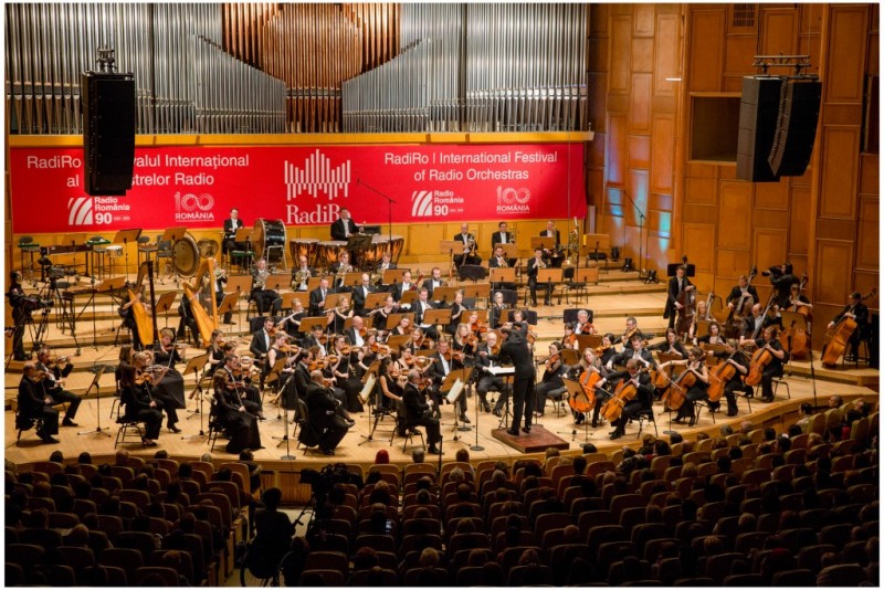RadiRo – Ziua 5 – Andrei Ioniță a cântat alături de Orchestra Filarmonică BBC, în cadrul Festivalului RadiRo